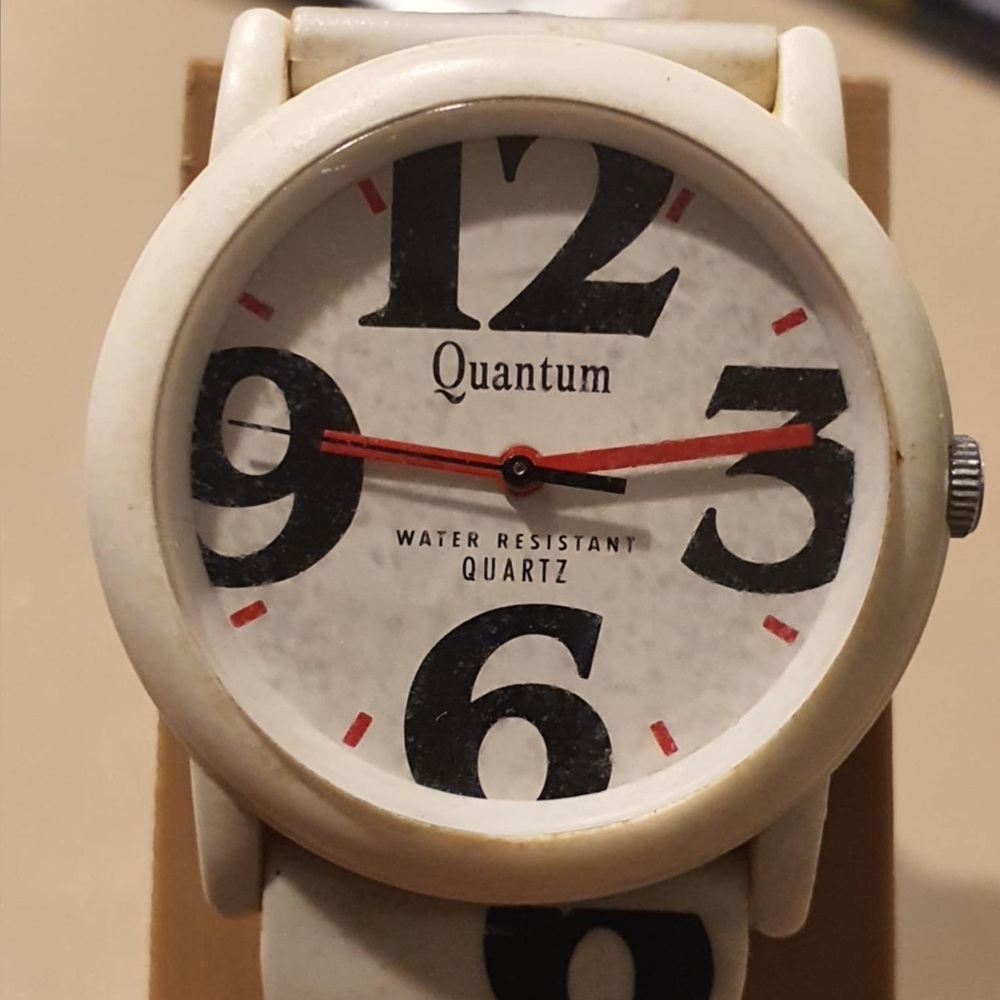 Vtg Quantum White /Black Resin Numbers Women's Watch